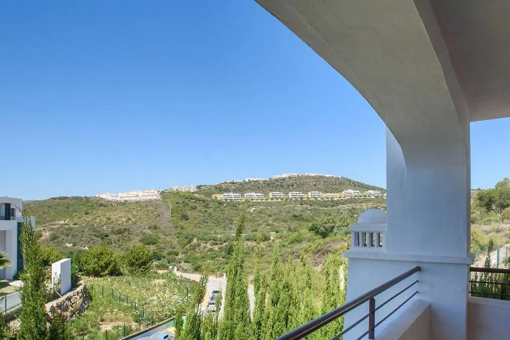Paraiso De Los Patricios Rodeado De Campos De Golf Casares Spanien
